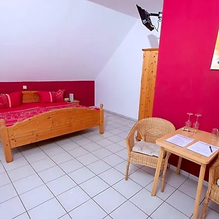Weingut Christian Bucher Alojamento de Acomodação e Pequeno-almoço Burg (Bernkastel-Wittlich)